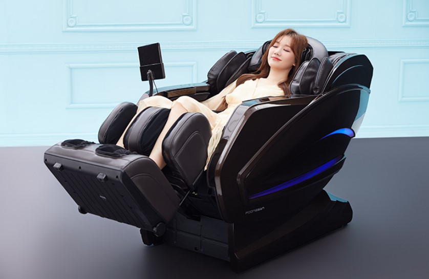 Sử dụng ghế massage với trang phục thoải mái Sử dụng ghế massage với trang phục thoải mái