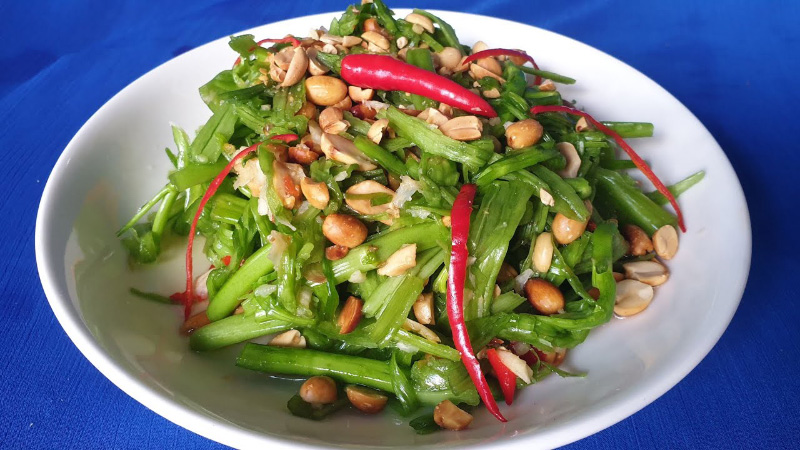 Nộm rau muống thơm ngon, dễ ăn, lượng calo thấp nên giúp giảm mỡ hiệu quả Nộm rau muống thơm ngon, dễ ăn, lượng calo thấp nên giúp giảm mỡ hiệu quả