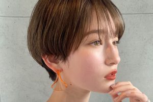 Cách làm tóc đi học thể dục cho bạn gái thêm năng động 11 lam toc di hoc the duc 1