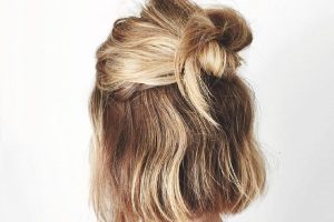Cách làm tóc đi học thể dục cho bạn gái thêm năng động 15 lam toc di hoc the duc 3