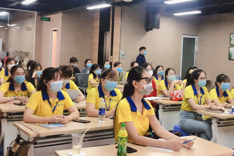 Khóa học quản lý spa Seoul Academy thu hút nhiều học viên