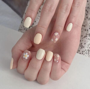 Mẫu nail phù hợp với người da tối màu