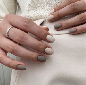 Nail màu vàng ombre ấn tượng