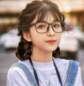 Tóc tết đáng yêu hai bên