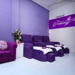 Đến với Kolour de Beauty để cùng trải nghiệm cảm giác tự tin với bộ nail xinh đẹp, sáng tạo và thật khác biệt