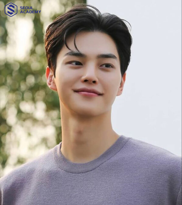 Top kiểu tóc 5/5 nam cực kỳ trẻ trung, hợp với mọi gương mặt