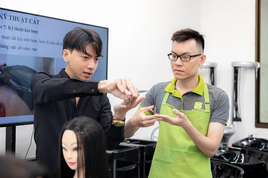 Bên cạnh những cơ hội, tuổi 30 cũng cần vượt qua các thách thức khi học nghề ở độ tuổi này