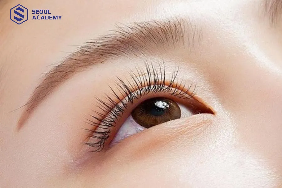 Nối mi thiên thần tạo cho đôi mắt xinh xắn, ngây thơ và quyến rũ