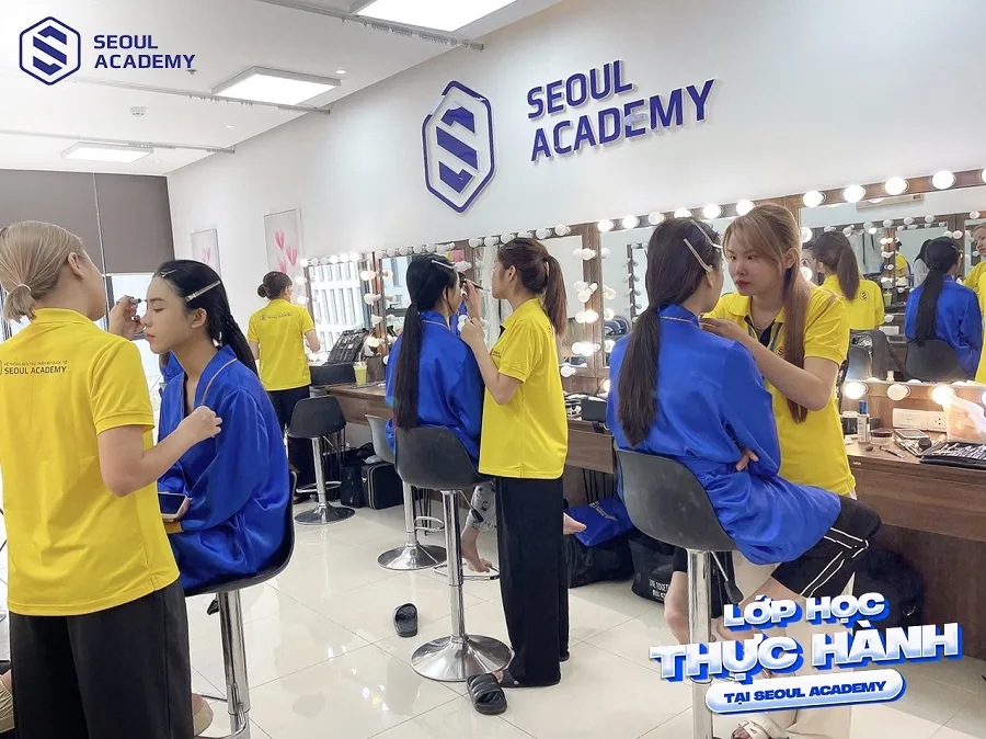 Giá make up cô dâu dao động phụ thuộc vào nhiều yếu tố