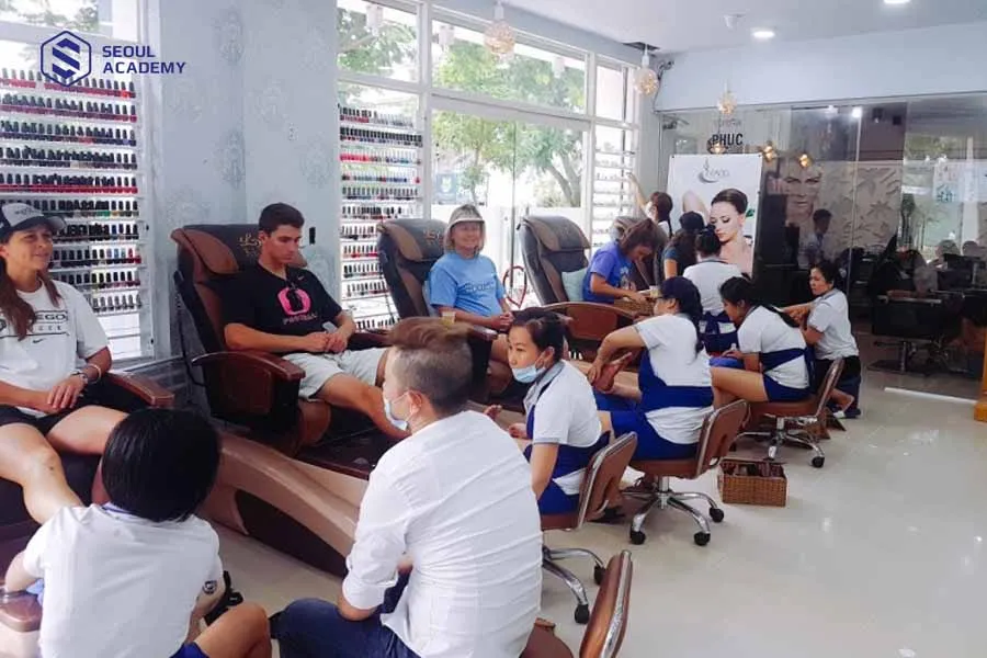 Địa chỉ học nail uy tín tại TPHCM - Trang Nail Care