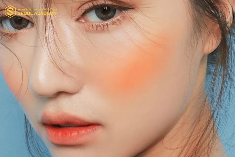 Makeup nữ tone cam ngọt ngào đáng yêu