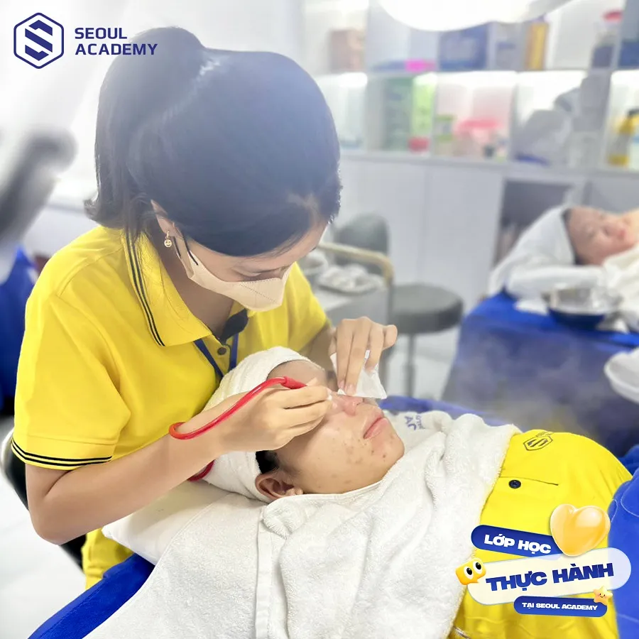 Spa - chăm sóc da là một nghề nghiệp phù hợp với nữ giới cùng nhiều tiềm năng phát triển vượt trội