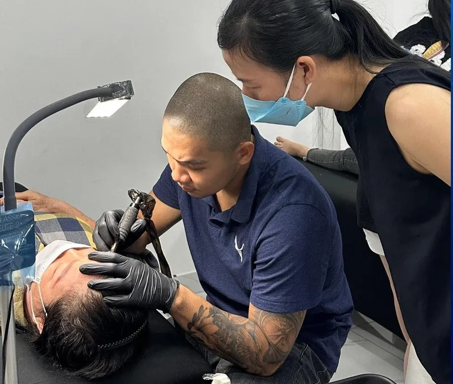 Học nghề điêu khắc chân mày uy tín tại MaiLee Brows Academy