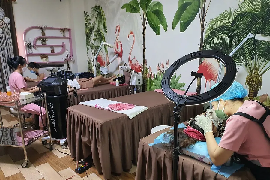 Học nghề phun xăm uy tín tại Thẩm mỹ viện Dáng Việt tại Cần Thơ