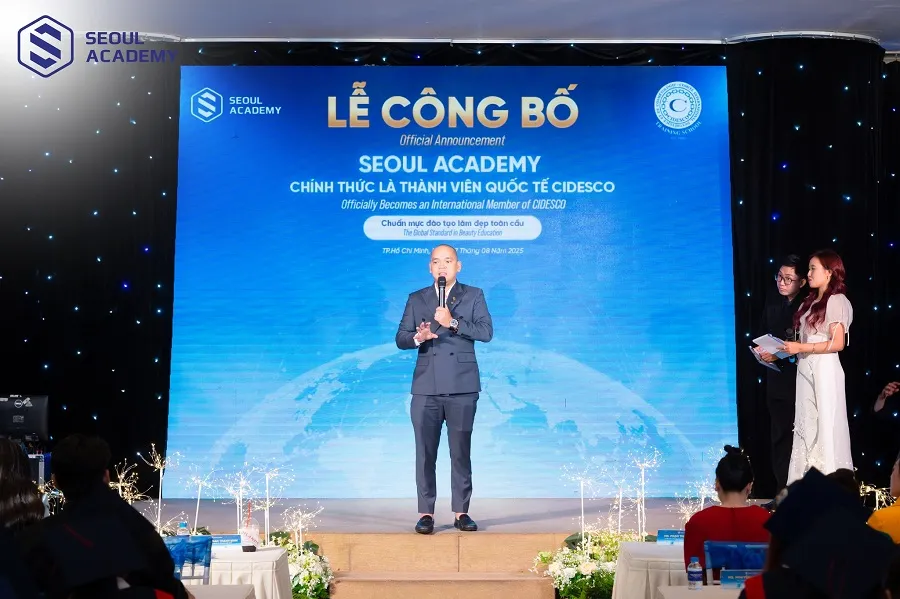 Trong buổi lễ tốt nghiệp cũng công bố Seoul Academy chính thức trở thành thành viên Quốc tế CIDESCO