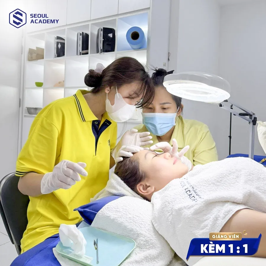 Nghề chăm sóc sắc đẹp hiện nay có nhu cầu lớn với thị trường phát triển đầy tiềm năng