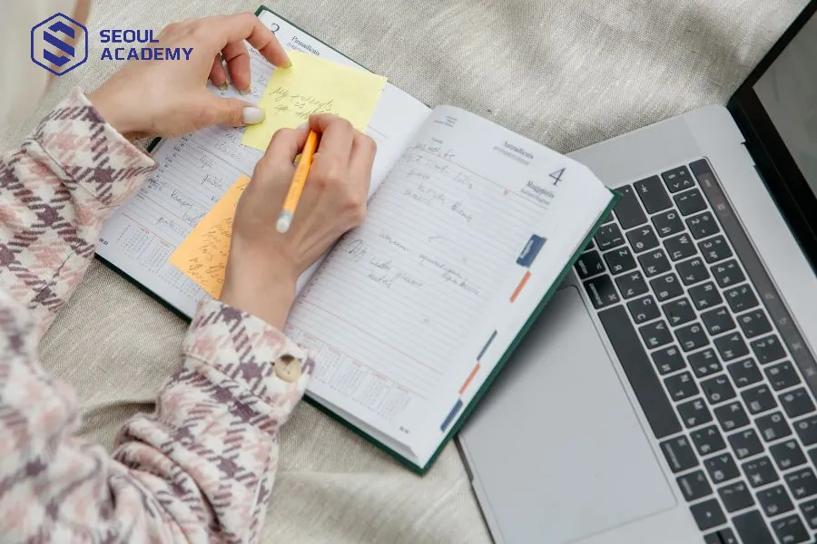 Sinh viên cần xây dựng lịch trình học hợp lý