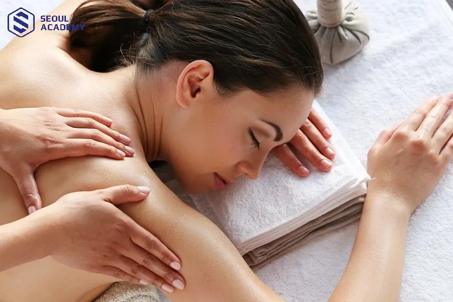 Nhu cầu làm đẹp tăng cao dẫn đến sự cạnh tranh khốc liệt trong ngành