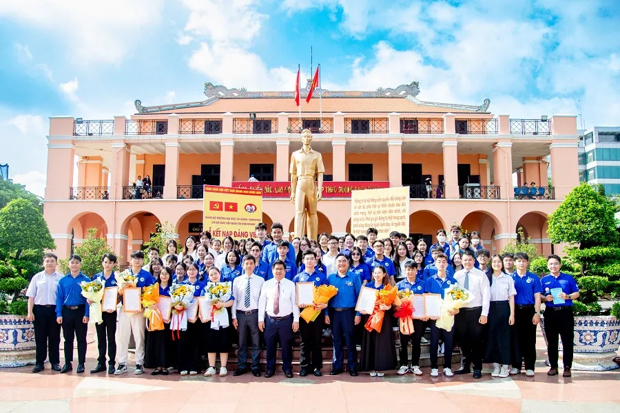 Trung tâm GDTX Quận 2 là ngôi trường bổ túc cấp 3 tại TPHCM năng động