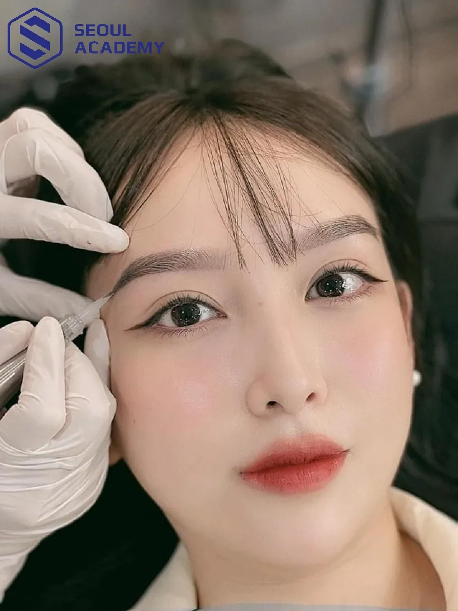  Để có được bộ lông mày hairstroke đẹp bạn cần chú ý đến nhiều yếu tố khác nhau