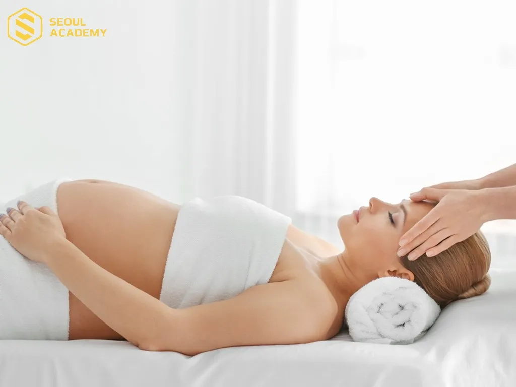 Kỹ năng chăm sóc mẹ bầu giúp mẹ bầu vượt qua từng giai đoạn êm ái