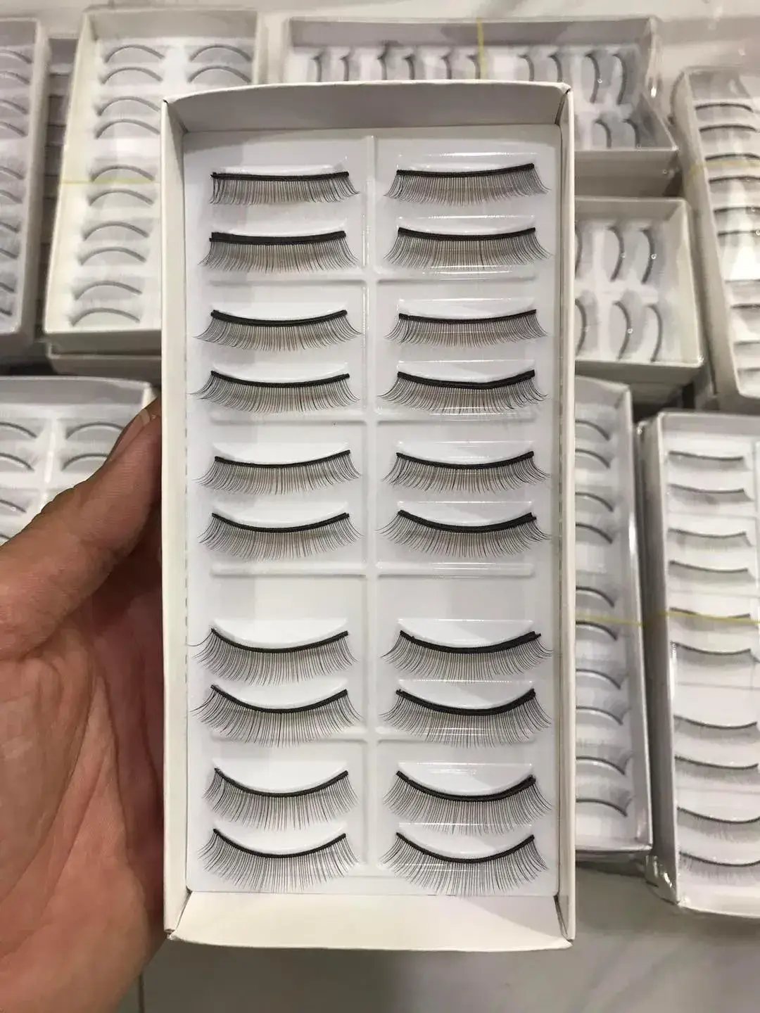 Kim Beauty Lashes đa dạng các sản phẩm mi nối với chất liệu và kích cỡ khác nhau