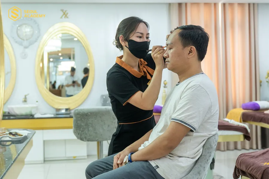 Viện thẩm mỹ Xuân Hương thương hiệu lâu đời trong đào tạo điêu khắc lông mày