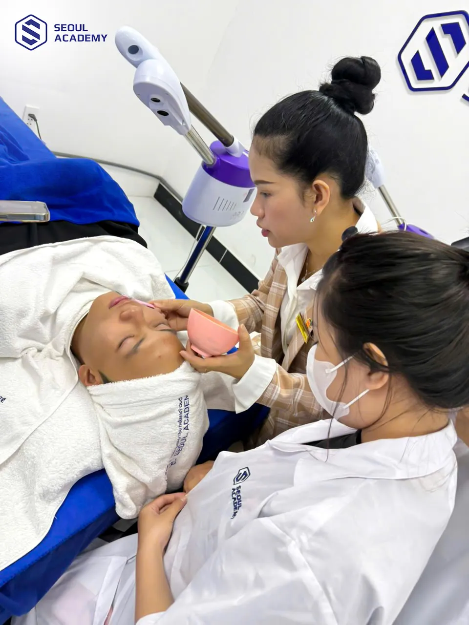 Thời gian đào tạo ngành chăm sóc sắc đẹp phụ thuộc vào yếu tố đầu vào của học viên