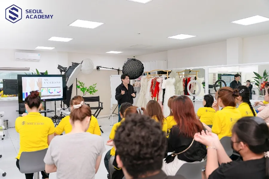 Seoul Academy là đơn vị đào tạo khóa học trang điểm cô dâu uy tín tại TP.HCM