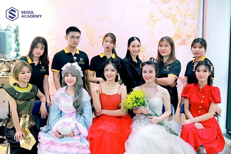 Eva Xinh luôn nhận được sự tin tưởng và yêu mến từ học viên