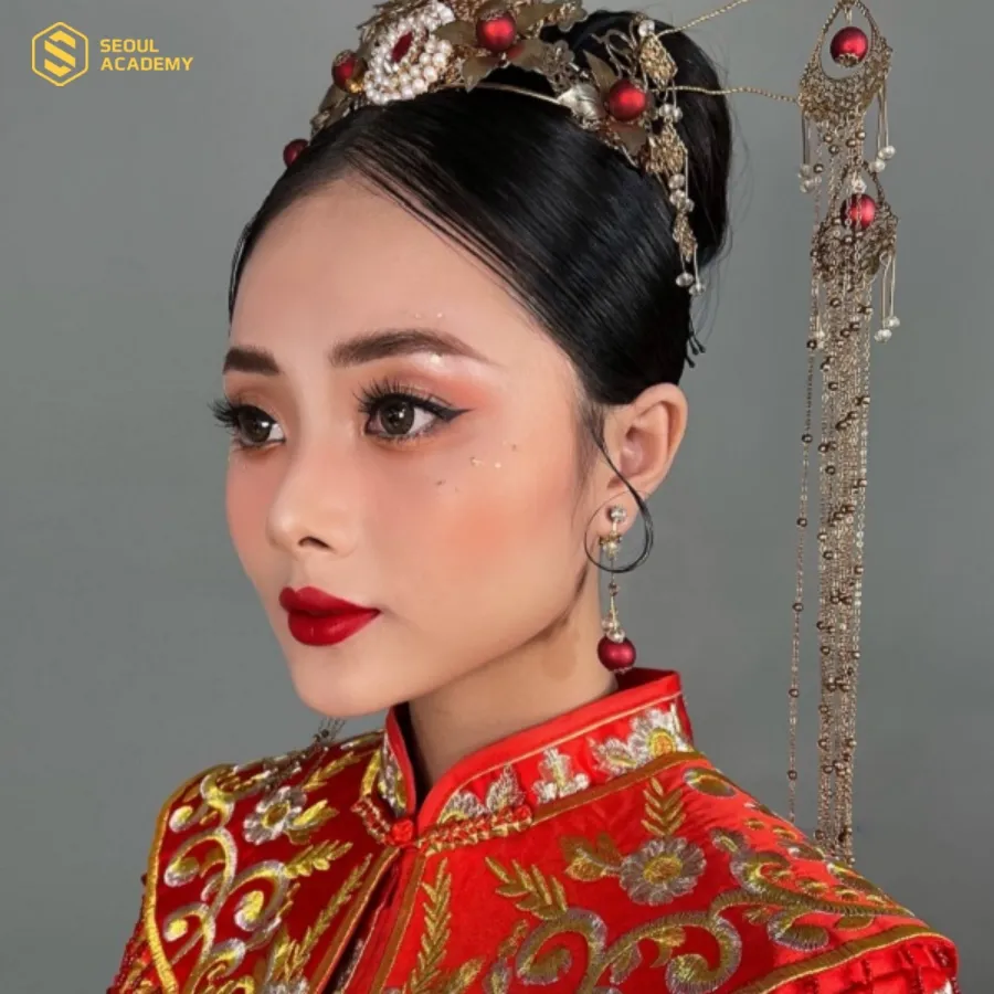 Phong cách makeup cô dâu Trung Hoa được thực hiện tại Rose Beauty