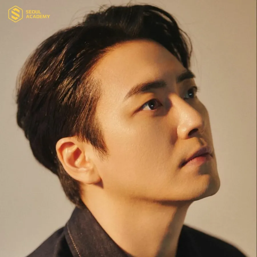 Để giữ form tóc Slicked Back hoàn hảo, bạn cần dành thời gian chăm sóc và tạo kiểu tóc thường xuyên