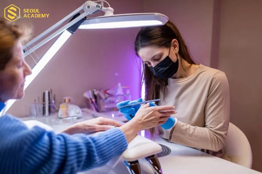 Cần đáp ứng một số điều kiện cơ bản để qua Úc làm nail
