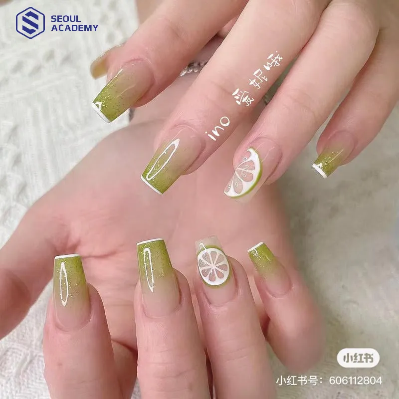 Màu xanh neon chuyển ombre nổi bật, phá cách và đầy năng lượng.