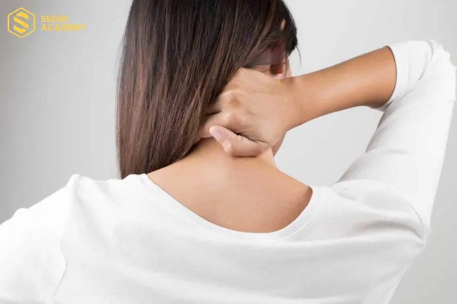 Thợ nail dễ gặp phải những tác hại ảnh hưởng đến sức khỏe từ nghề