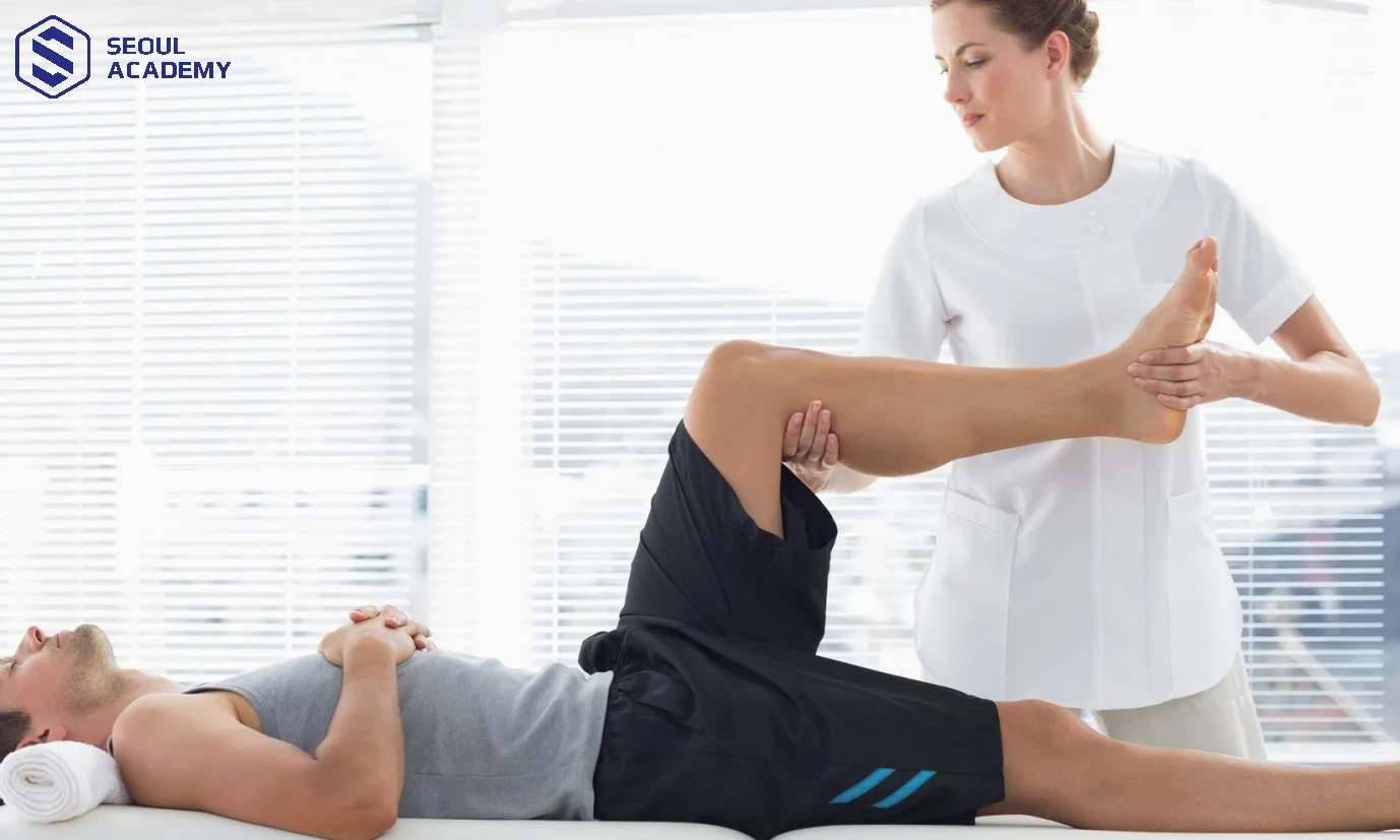 Học kỹ năng áp dụng các phương pháp vật lý trị liệu và phục hồi chức năng trong khóa học