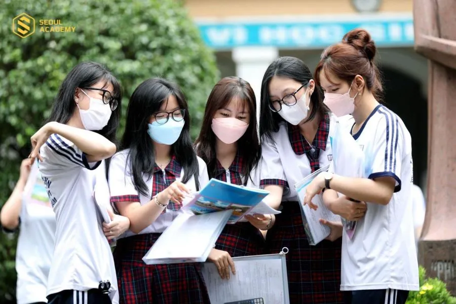 Học sinh sau khi tốt nghiệp THPT hoặc THCS đều có thể được trường Trung cấp đào tạo về lĩnh vực chăm sóc sức khỏe