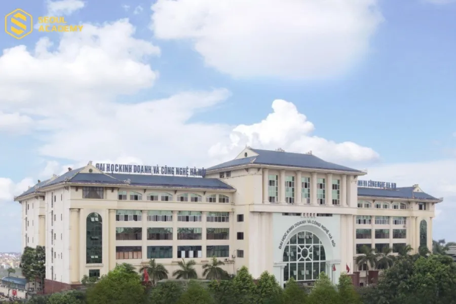 Đại học Kinh doanh và Công nghệ Hà Nội nhiều ngành khối C điểm thấp