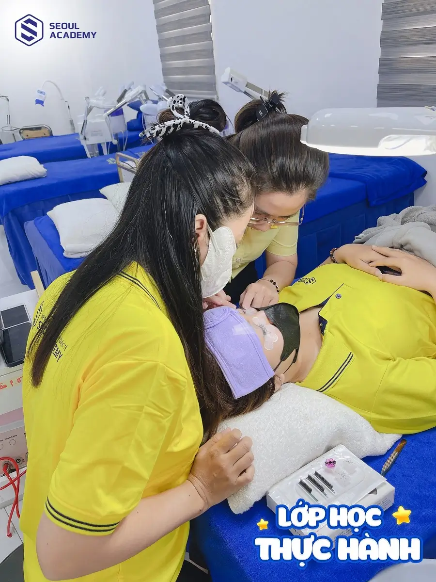 Seoul Academy là địa chỉ dạy nối mi 3D chuyên nghiệp uy tín Seoul Academy là địa chỉ dạy nối mi 3D chuyên nghiệp uy tín