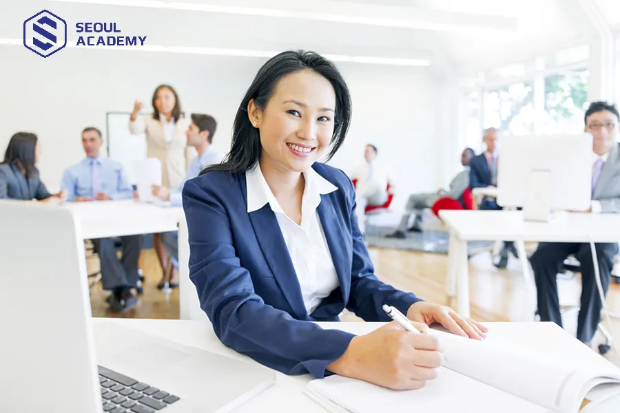 Ngoại hình đẹp đối với nhiều người đơn giản là vui tươi và tự tin Ngoại hình đẹp đối với nhiều người đơn giản là vui tươi và tự tin