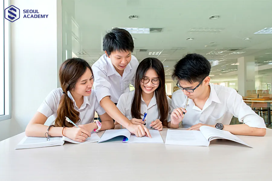 Điều chỉnh lỗi cùng bạn bè hoặc thầy cô Điều chỉnh lỗi cùng bạn bè hoặc thầy cô