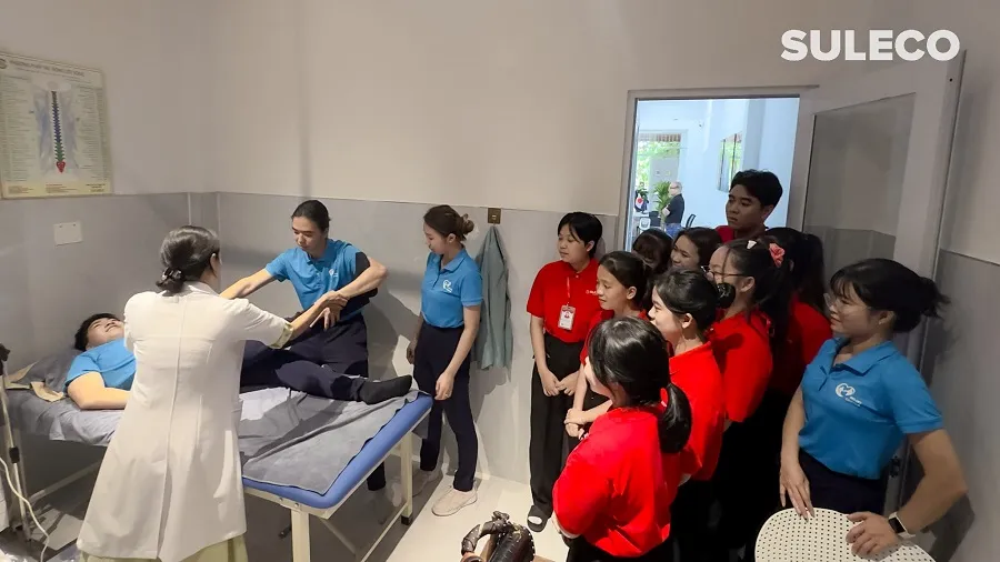 Các khóa học chăm sóc người cao tuổi tại Trung tâm Suleco được thiết kế theo tiêu chuẩn hộ lý khắt khe