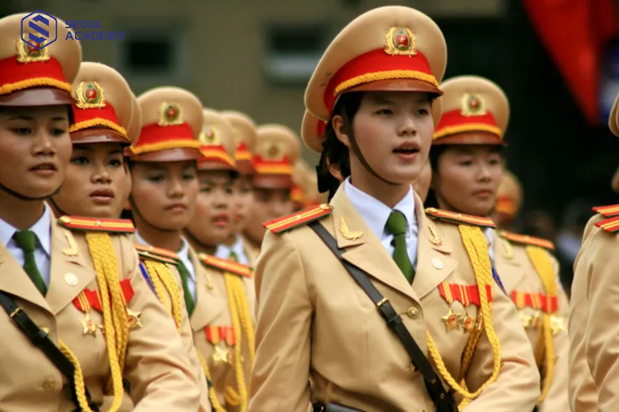 Công an hay quân đội đều là những ngành học có ý nghĩa quan trọng