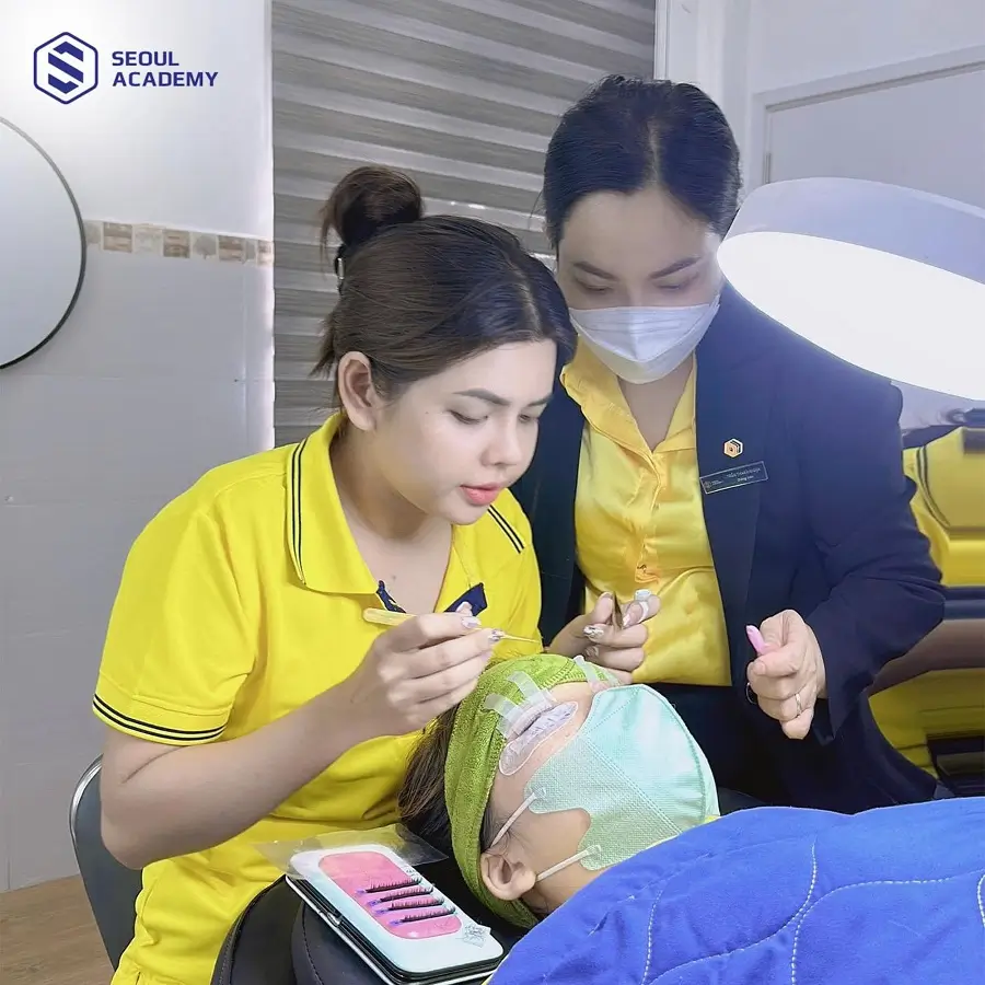 Seoul Academy là địa chỉ đào tạo nghề nối mi uy tín, chuyên nghiệp được thiết kế theo lộ trình bài bản