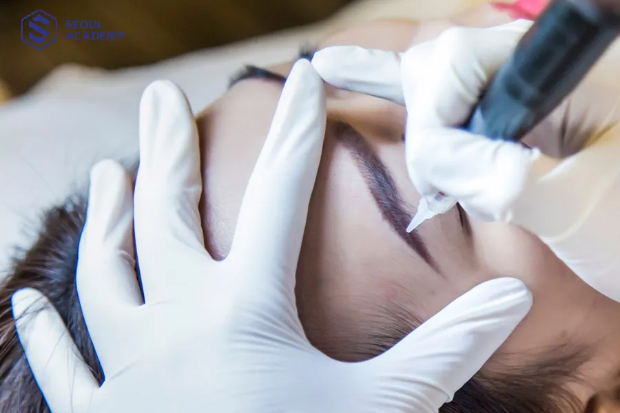 Máy phun xăm thẩm mỹ dùng cho các spa làm đẹp