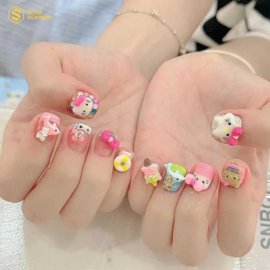 Mẫu Hello Kitty đính charm siêu đáng yêu cho các nàng yêu thích sự ngọt ngào