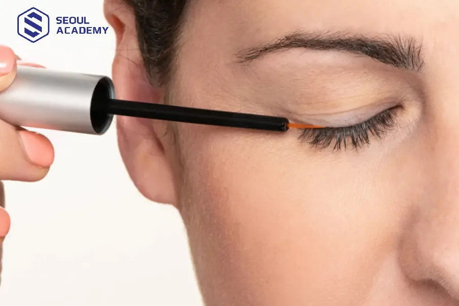 Cần lưu ý dưỡng mi khỏe mạnh trước khi nối mi Cần lưu ý dưỡng mi khỏe mạnh trước khi nối mi