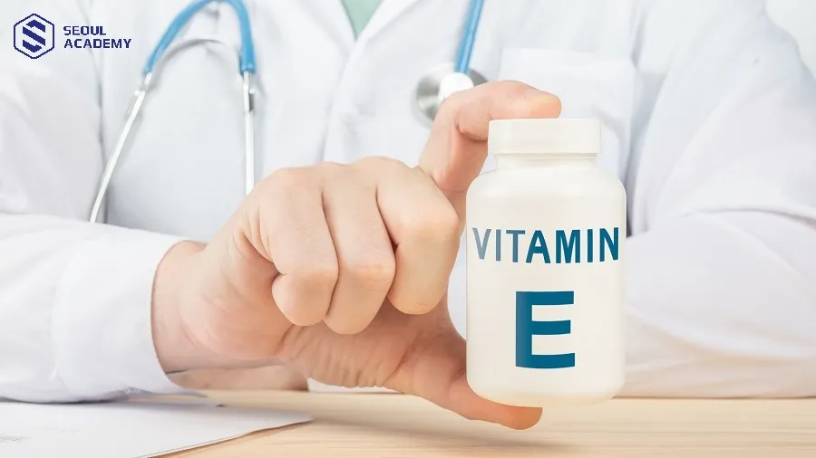 Nên bổ sung vitamin E nhưng cần bổ sung đúng cách để đảm bảo an toàn và đạt được hiệu quả sử dụng tối đa