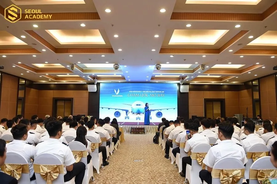 VinAviation School là trường đào tạo bay thuộc tập đoàn Vingroup VinAviation School là trường đào tạo bay thuộc tập đoàn Vingroup