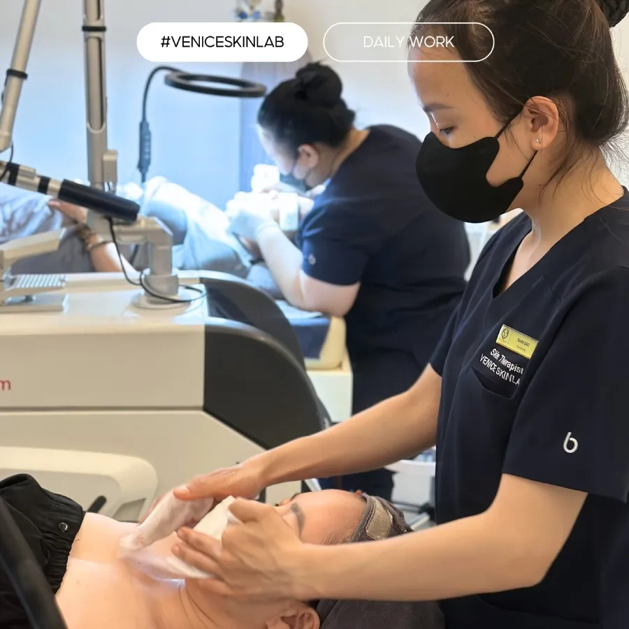 Học phun xăm tại Venice Spa, học viên hoàn toàn yên tâm về chất lượng đào tạo